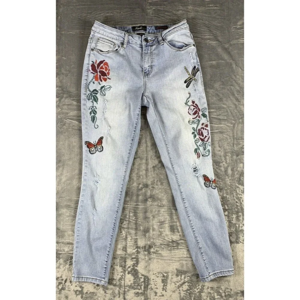 Earl Jean Women's Size 8 Embroidered Floral Butterfly Dragonfly Skinny Jeans - Picture 1 of 11